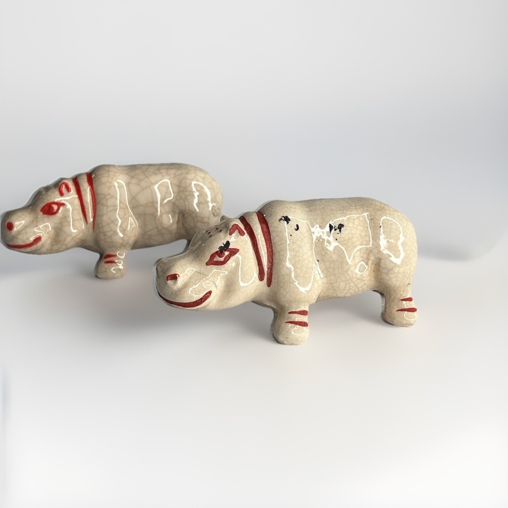 Vintage Hippo Salt And Pepper Shakers Kitchen Decor MCM Japan 50's